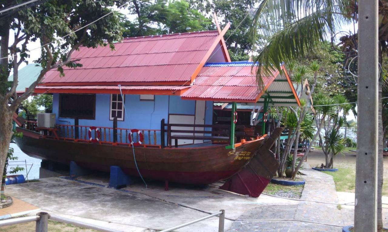 Rimtalay Resort Koh Si Chang Exteriér fotografie